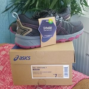 Asics Gel Venture 7